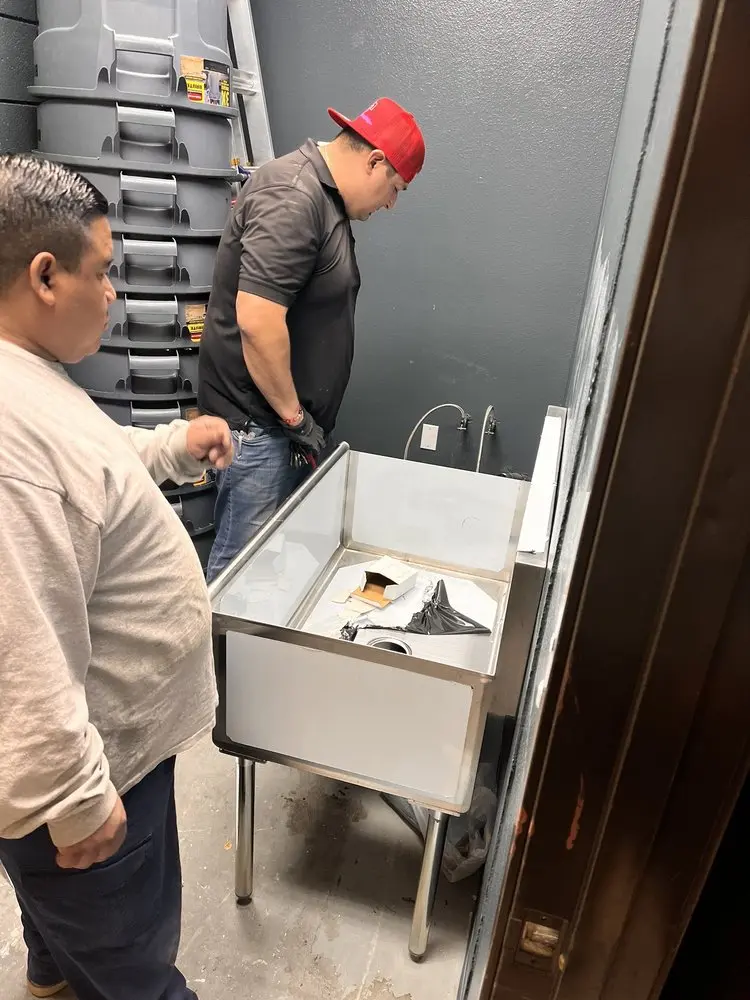 Commercial plumbing and sink installation in Florida Ridge